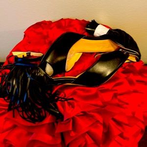 Black tassel ankle dress shoe